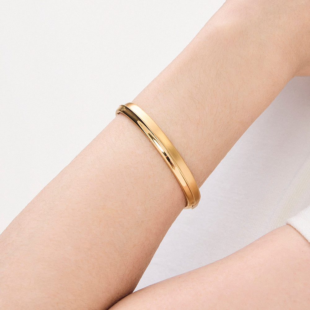 Tao Hinged Bangle – DeanDavidson.com