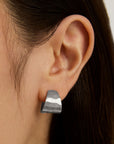 Mara Huggie Hoops
