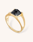 Petite Plaza Ring