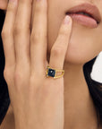 Petite Plaza Ring