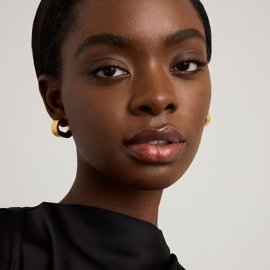 Soho Huggie Hoops