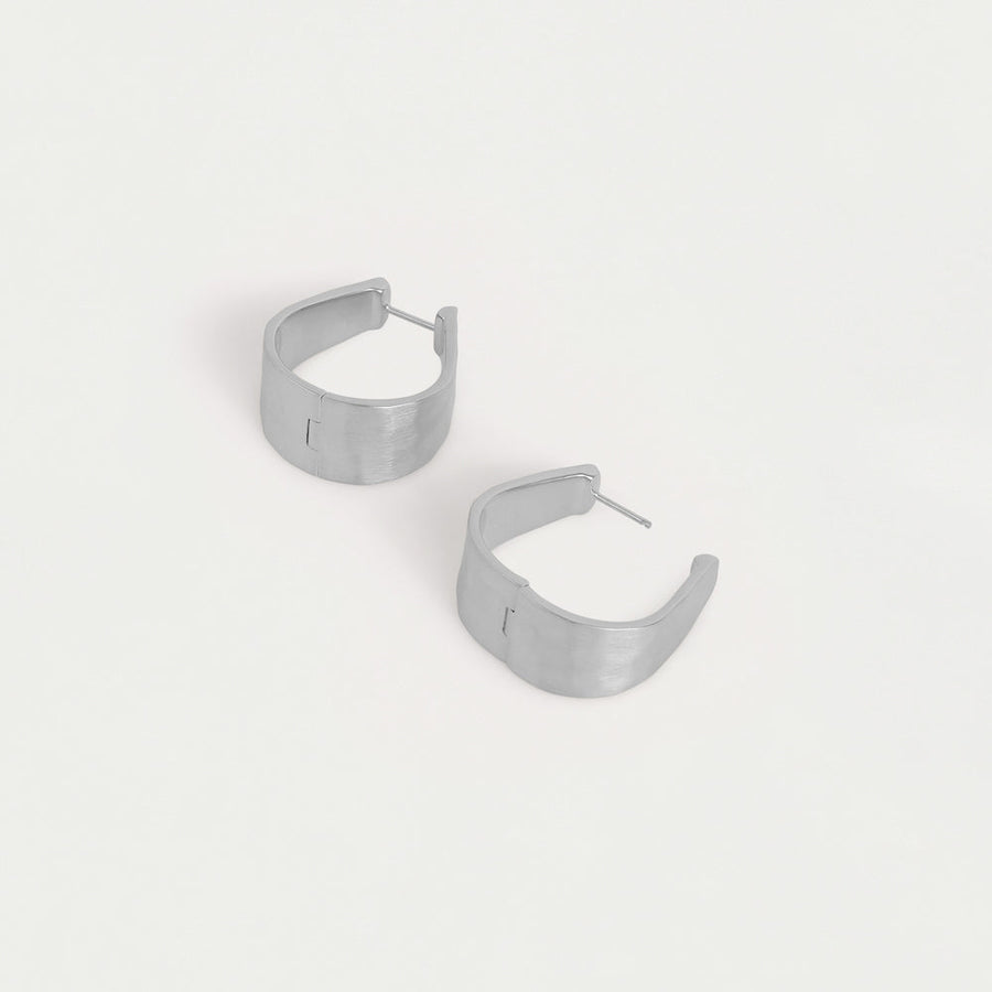 Mara Hinged Hoops