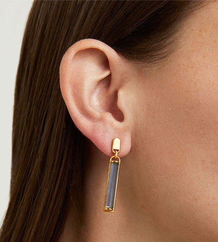 files/Earrings_1fc8be2e-b78d-482f-802b-03ba96a9ebb3.jpg