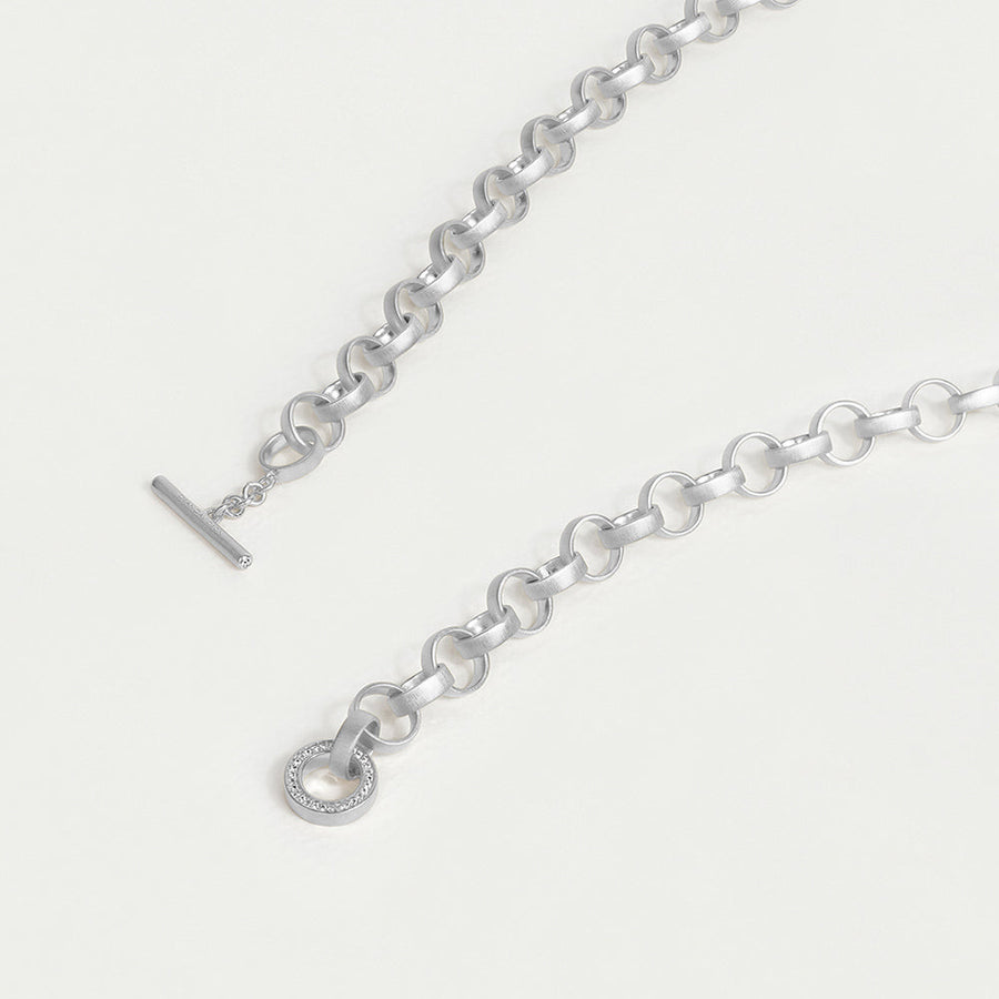 Petit Pavé Statement Chain